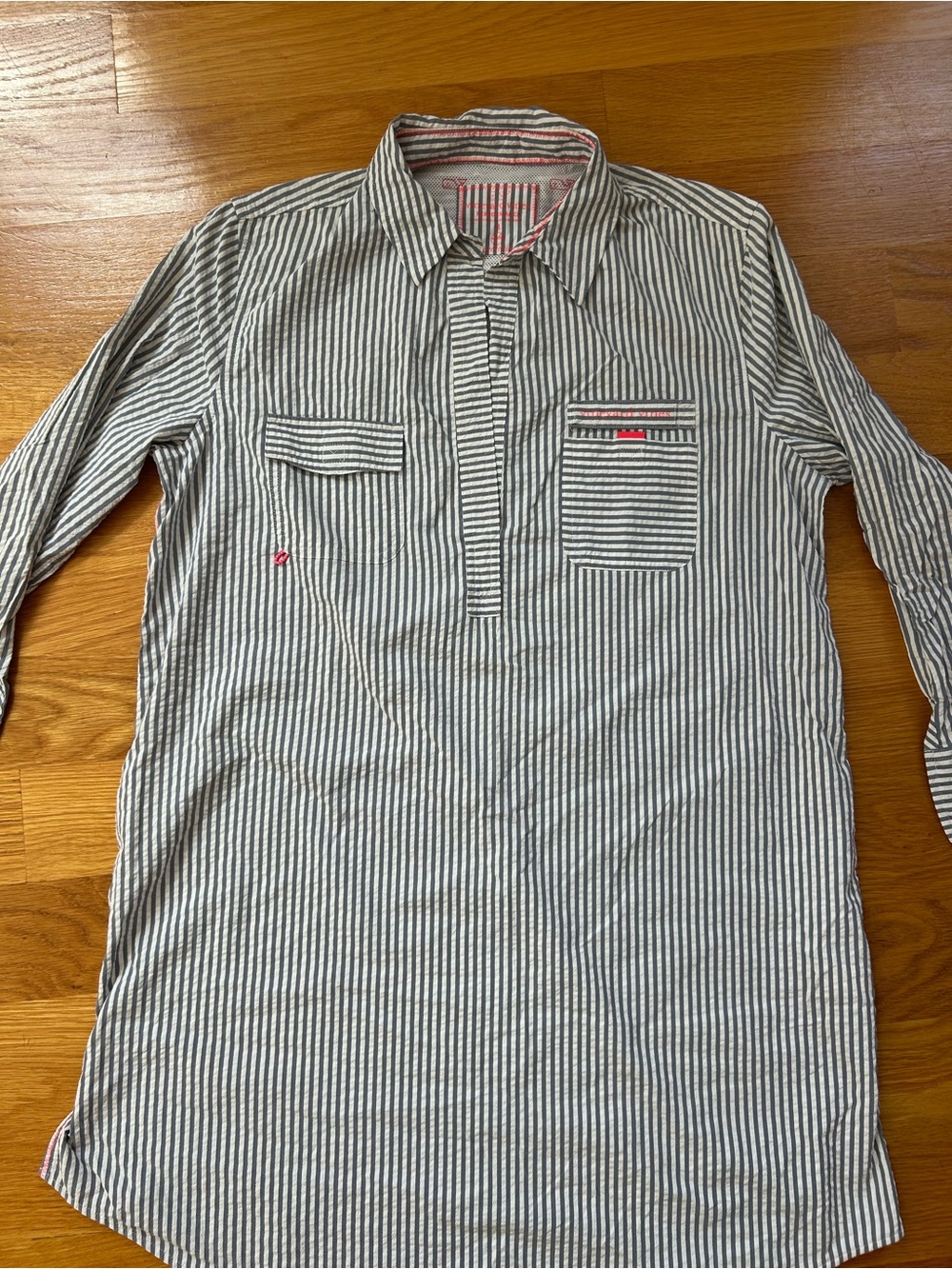 Vineyard Vines Performance Swim coverup- size 8